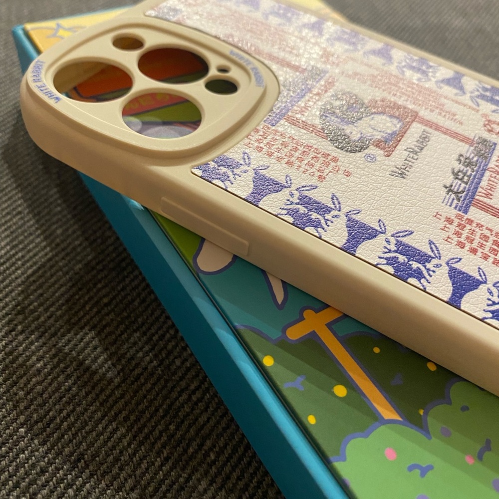 White Rabbit candy wrapper iPhone 13 pro max case - Picture 4 of 5